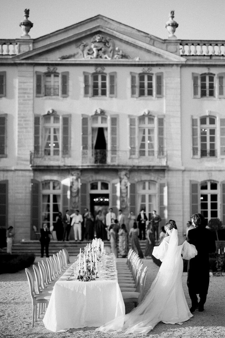 DINER - Editorial fashion wedding couple session at chateau de tourreau