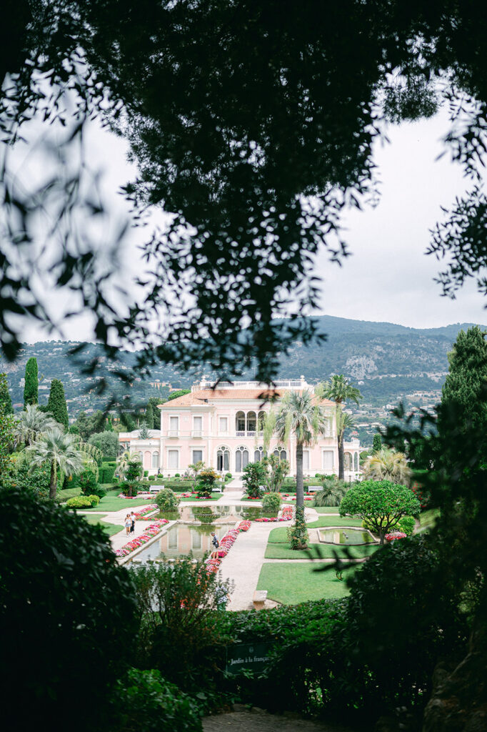 Villa Ephrussi de Rothschild proposal, French Riviera proposal photography, luxury proposal photographer, Saint-Jean-Cap-Ferrat, proposal photographer French Riviera, Nick Pritchard proposal, Villa Ephrussi gardens, Mediterranean proposal locations, romantic proposal photographer, French Riviera wedding photographer.